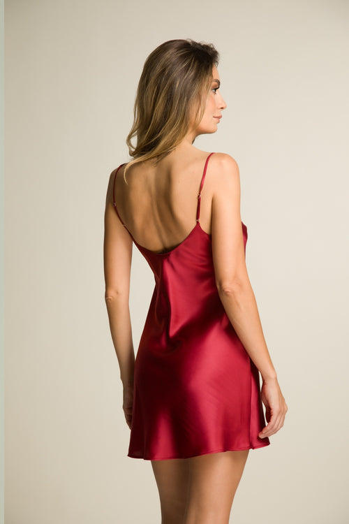 Tuscan Holiday Chemise in Red Myrtle