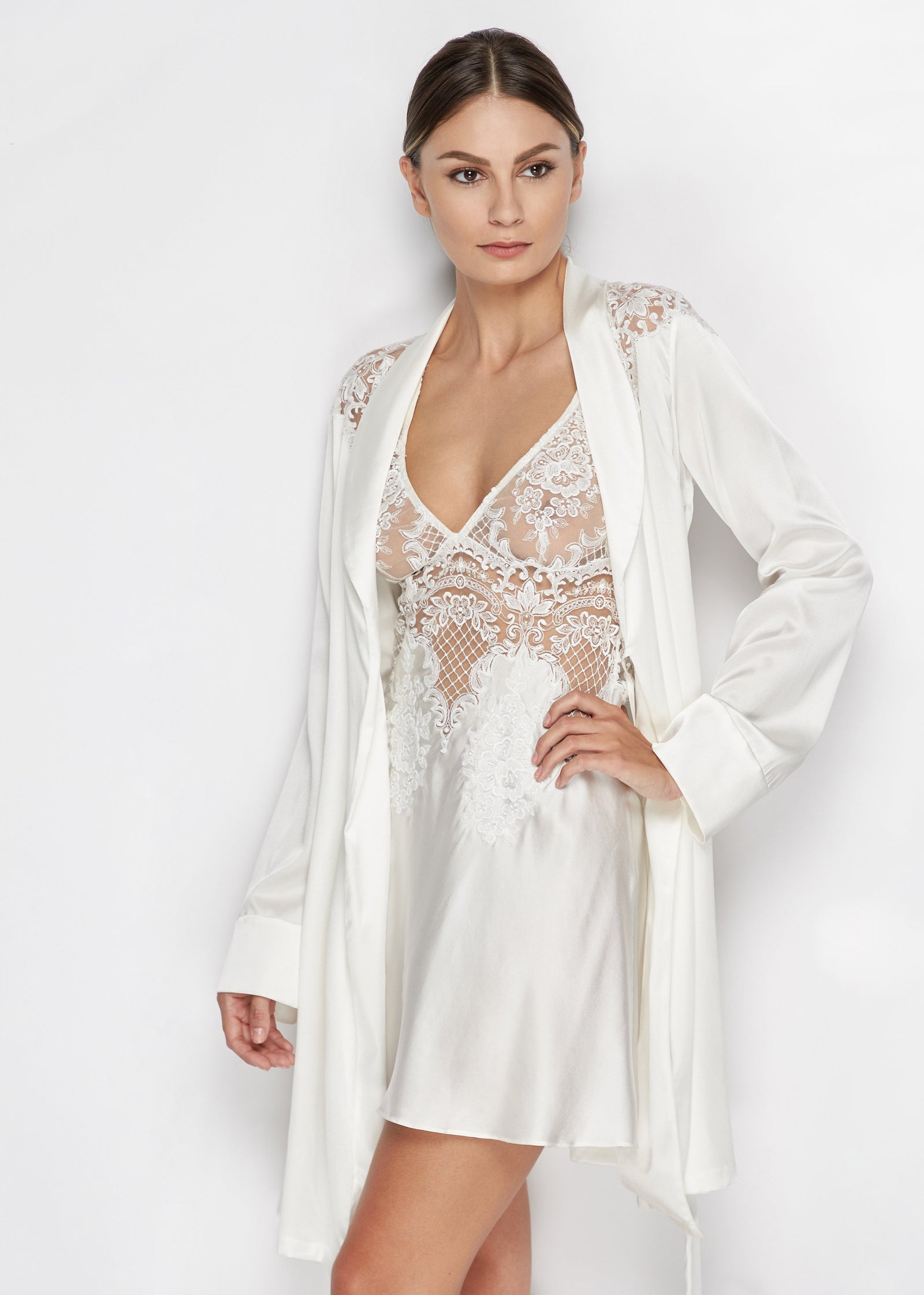 I.D. Sarrieri lace and silk bridal camisole and robe
