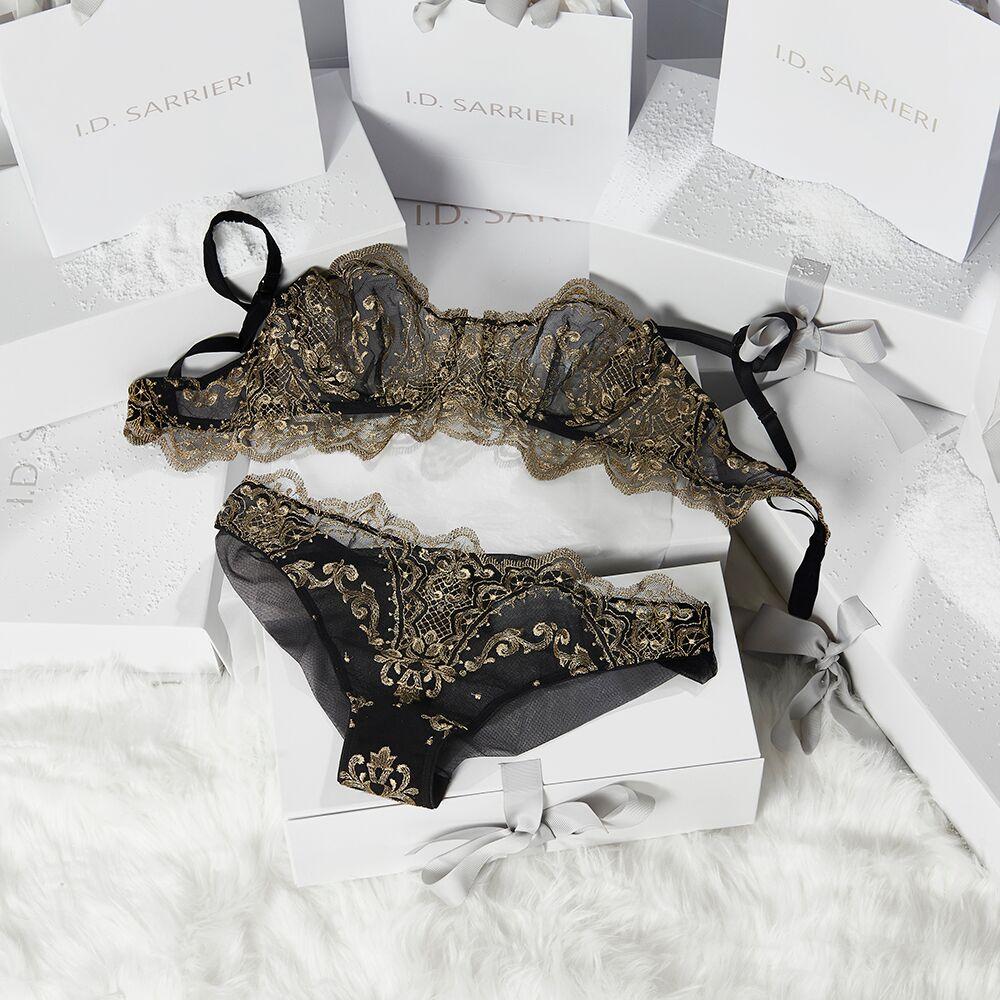 I.D. Sarrieri Christmas gift lingerie set