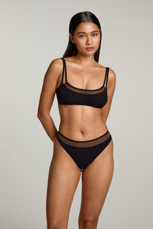Camille Medium Brief in Black