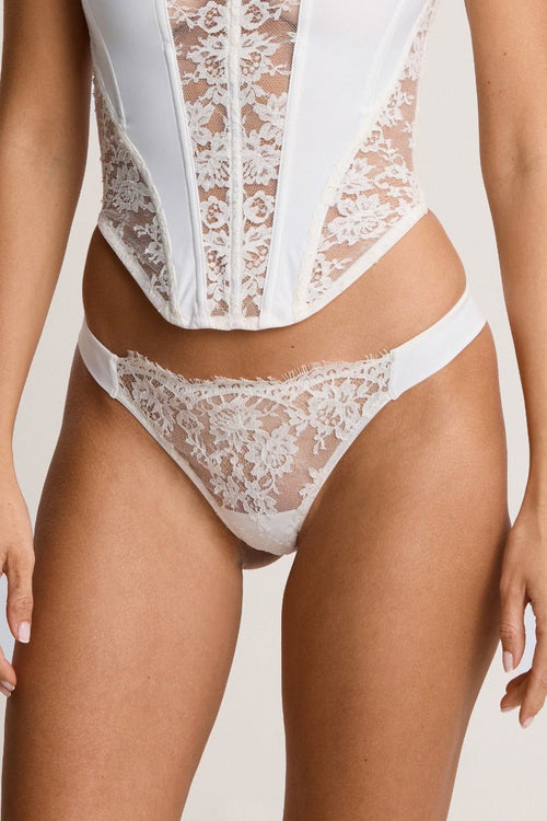 Délicieuse Thong in Cream