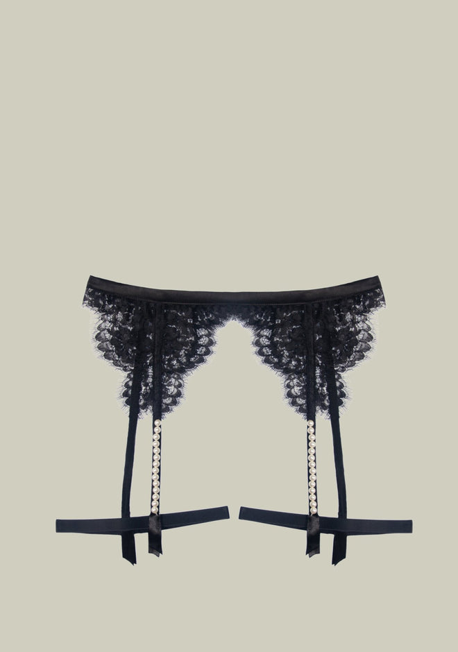 Feathers of a Swan Suspender Belt in Black - I.D. Sarrieri