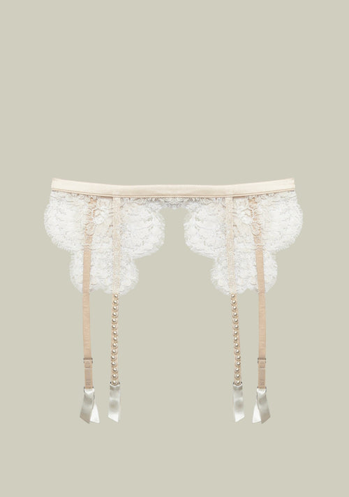 Feathers of a Swan Suspender Belt in Cream - I.D. Sarrieri
