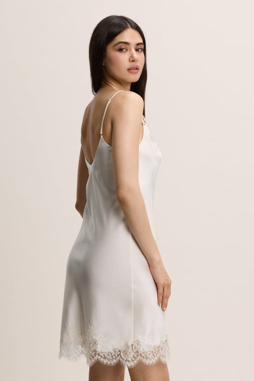 Hôtel Particulier Chemise in Cream - I.D. Sarrieri