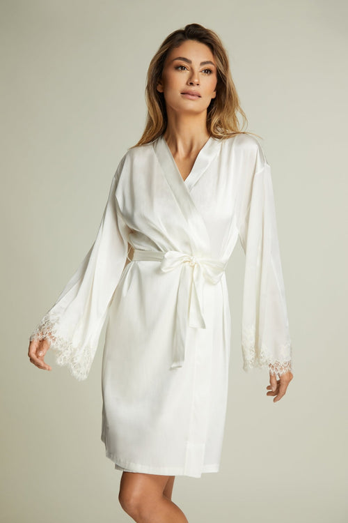 Hôtel Particulier Short Robe in Cream - I.D. Sarrieri
