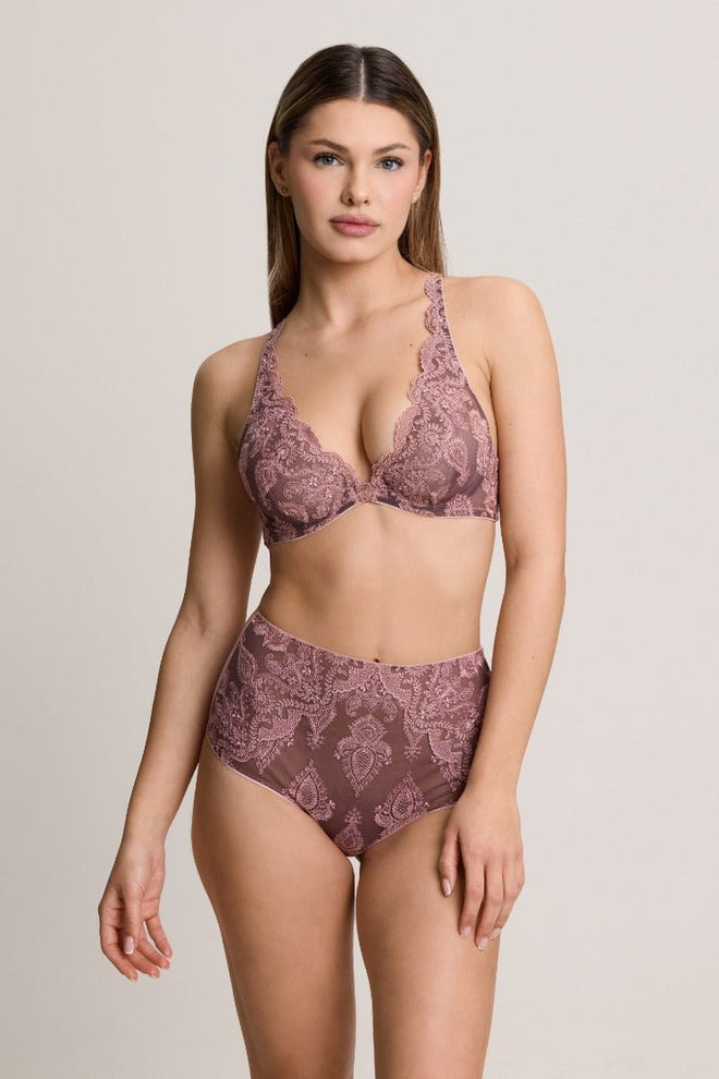 Porcelain Underwired Triangle Bra in Vintage Pink - I.D. Sarrieri